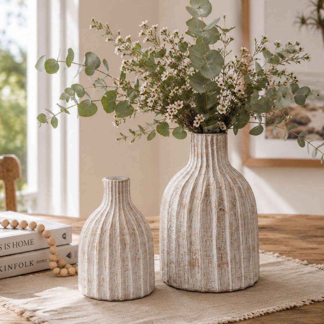 Tallin Vases: (S) 22 cm Tall x 14 cm Dia