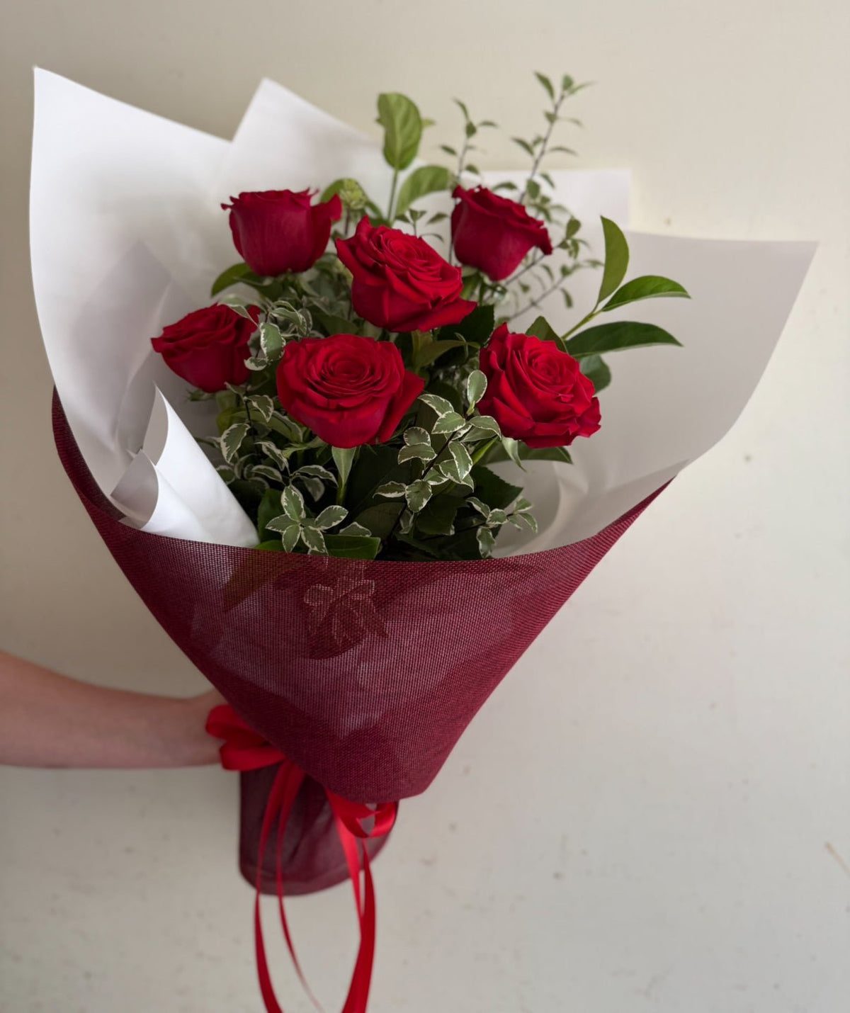 Half Dozen Long Stem Premium Rose Bouquet - Wilde Ivy